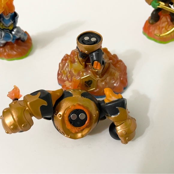 Lot of 4 Skylanders Ignitor Hot Head Flameslinger Eruptor Toys - Picture 6 of 16